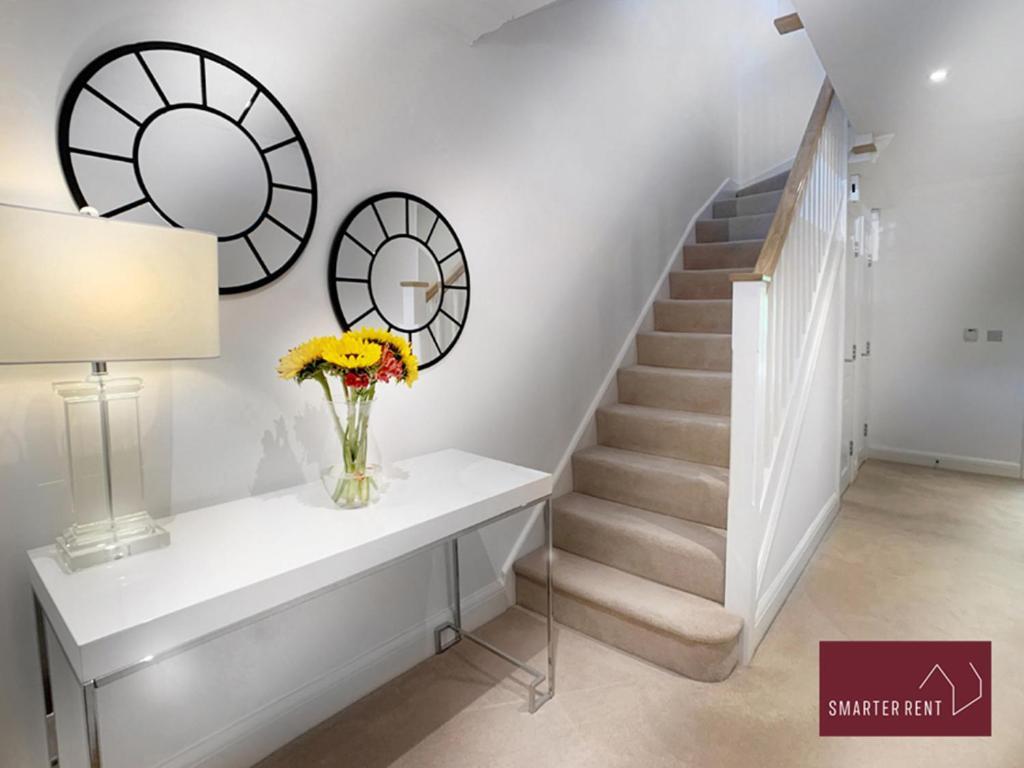 Maidenhead, Leander - 3 Bedroom - Parking & Garden Εξωτερικό φωτογραφία